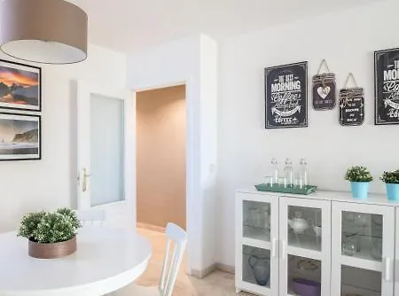 Apartment Azul